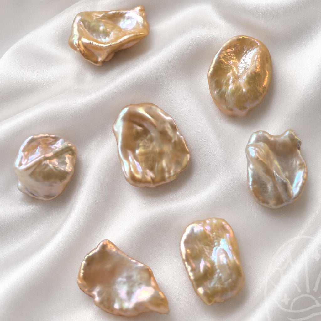 Bloom Petal Pearl【1pc 17mm+ Big Petal Pearl】(Only 2 left)