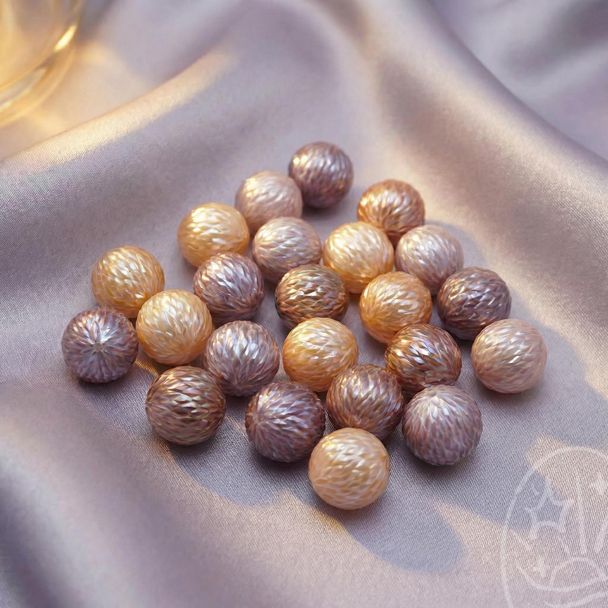 Dragon Scale – Prism Pearl