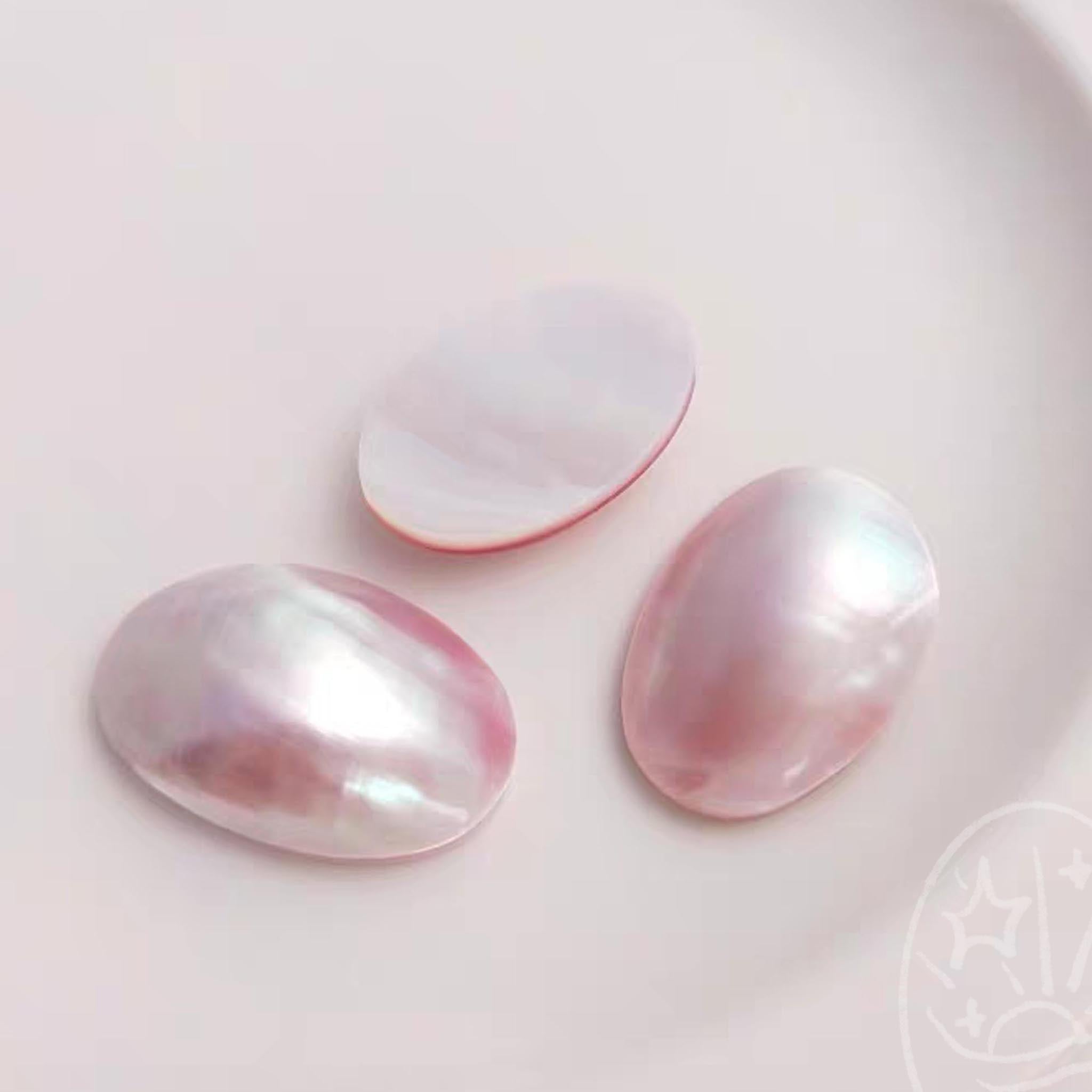 Grand Luna Mabe Pearl