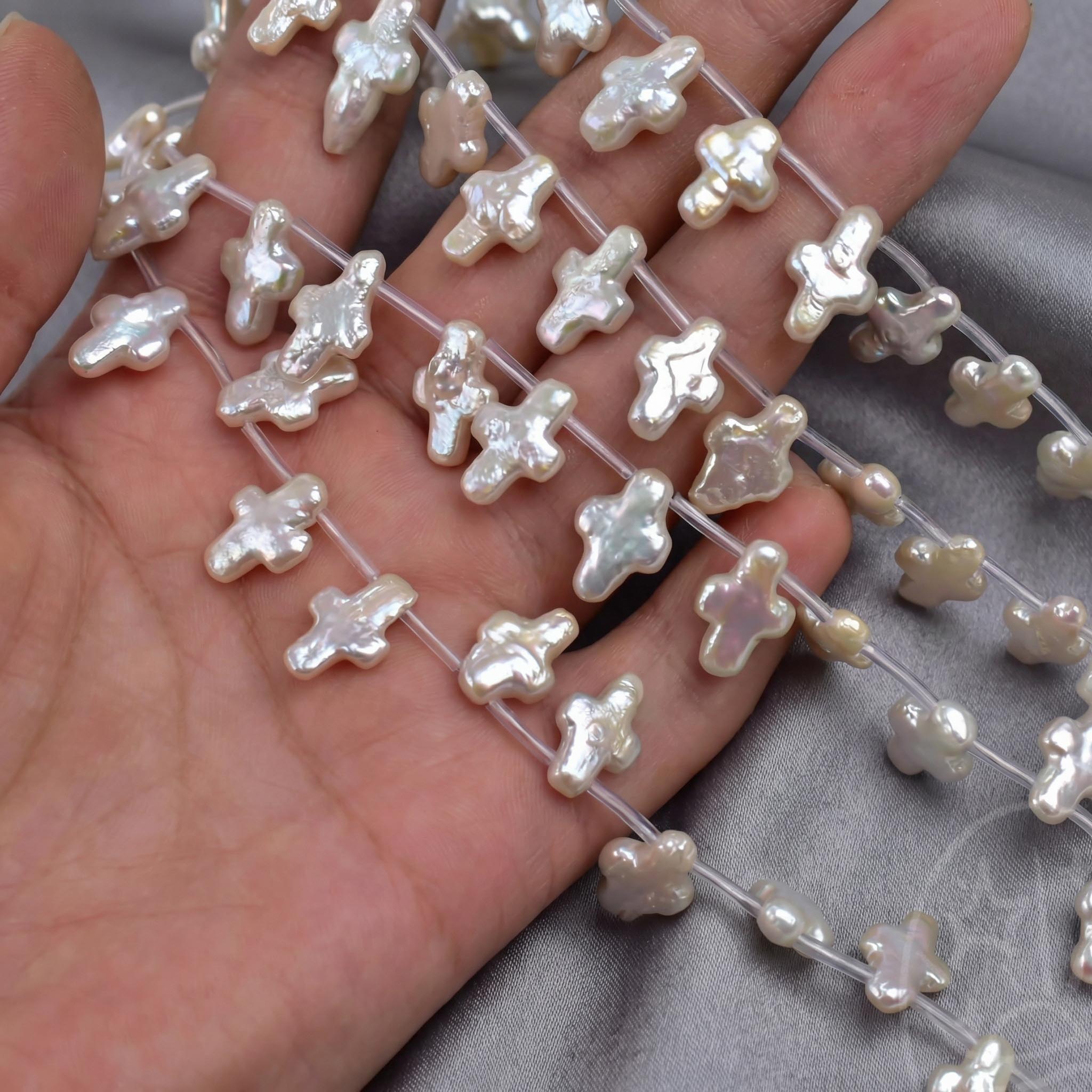 Halo Cross Shape Pearl Strand (20 pcs, 9–14mm, Top Drill)