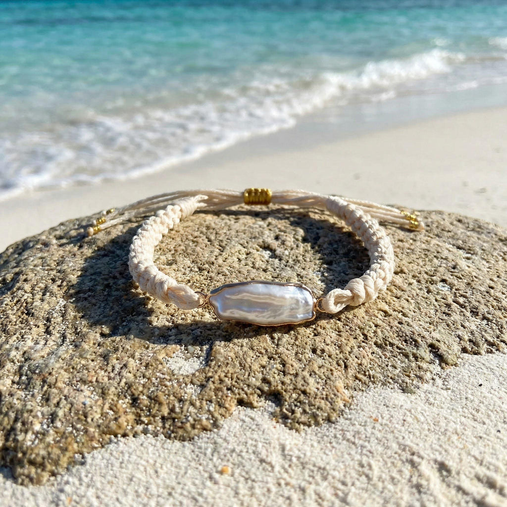 Beach Knot Pearl Bracelet