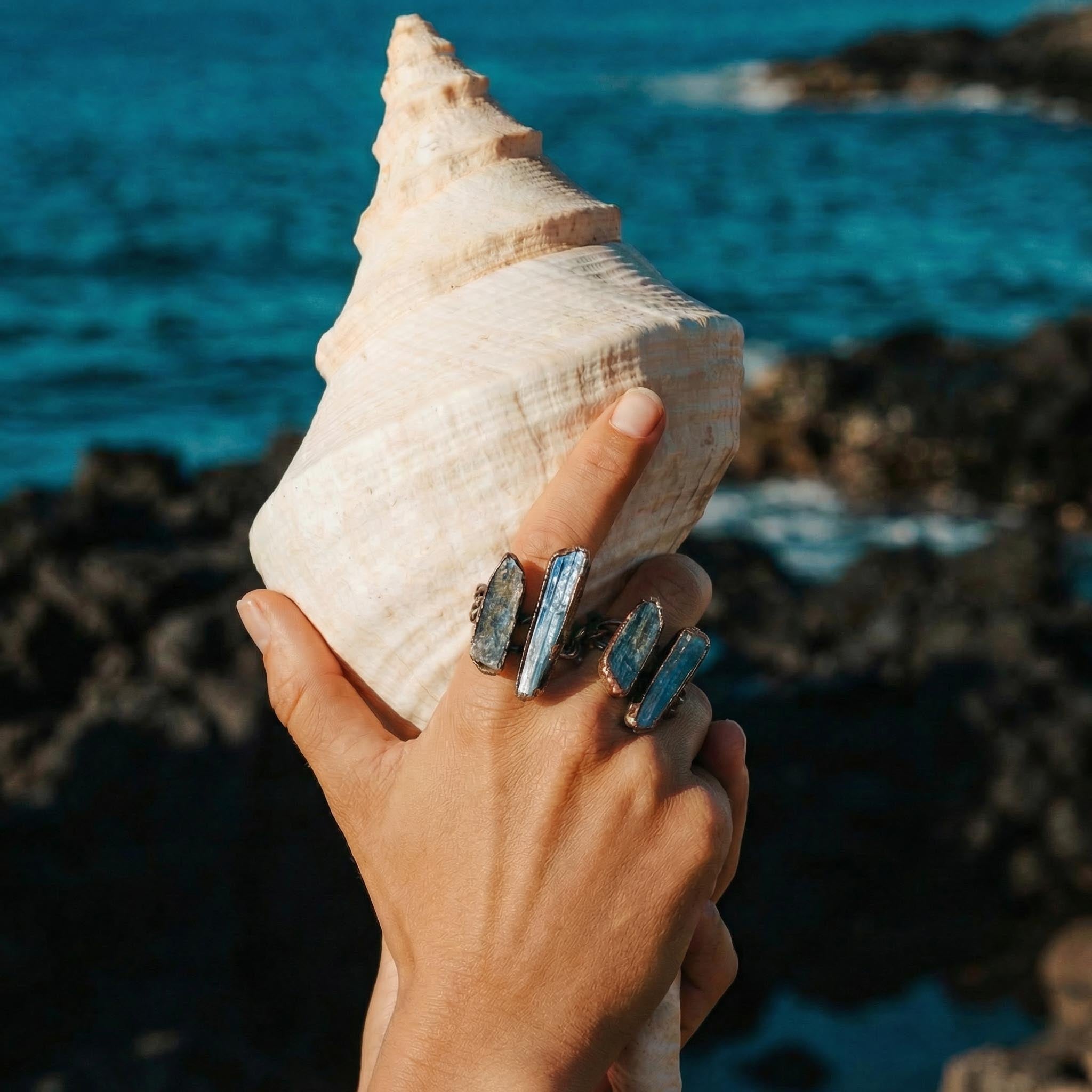 Glacial Crevasse Ring