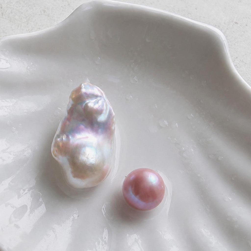 Superme Reef Clam (1  25mm+Superme Baroque Pearl + 1 Edison Pearl)