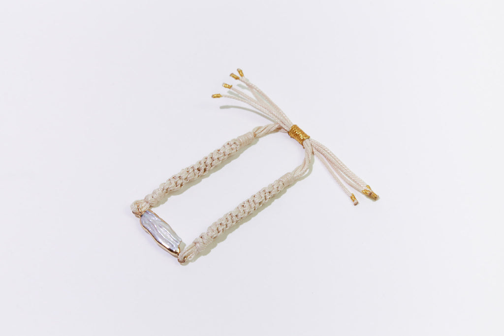 Beach Knot Pearl Bracelet