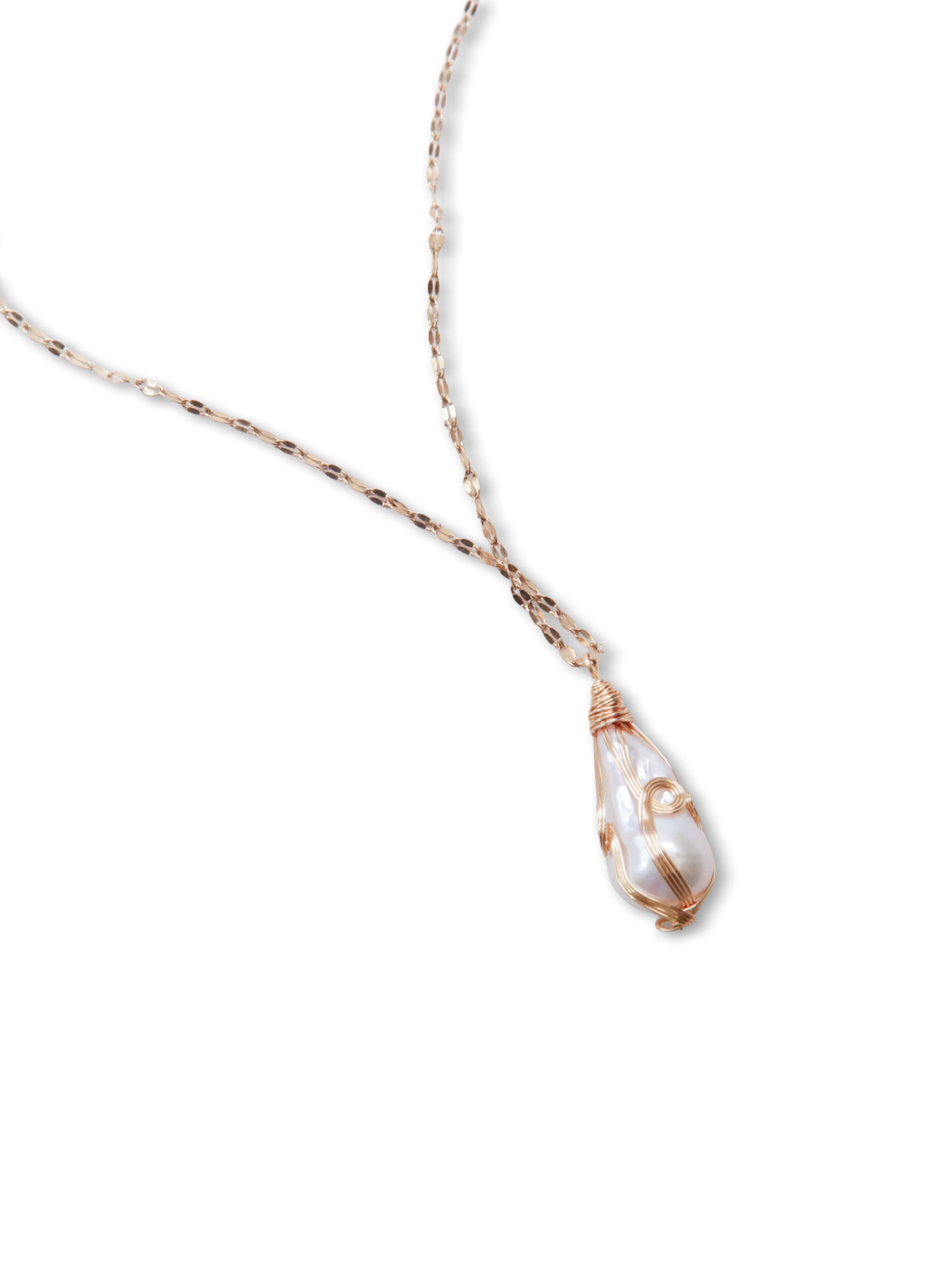 Embrace of Tides Pendent