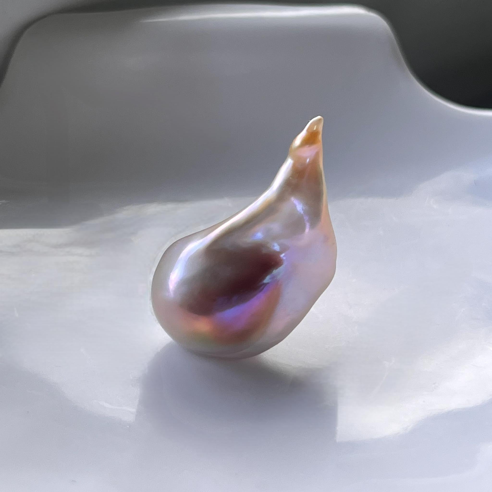 Supreme Reef Pearl【1pc 25mm+ Large Baroque】(Only 6 left)
